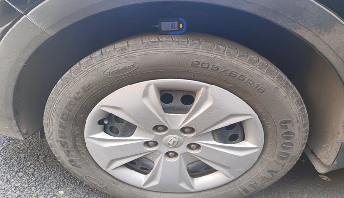 2016 Hyundai Creta BASE 1.6 PETROL, Petrol, Manual, 54,961 km, tyre