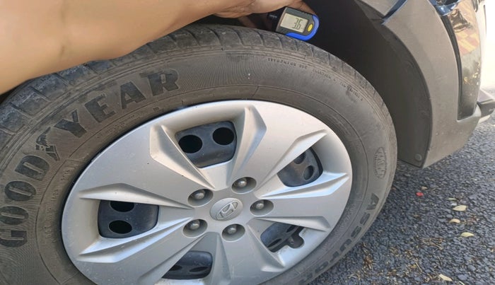 2016 Hyundai Creta BASE 1.6 PETROL, Petrol, Manual, 54,961 km, tyre