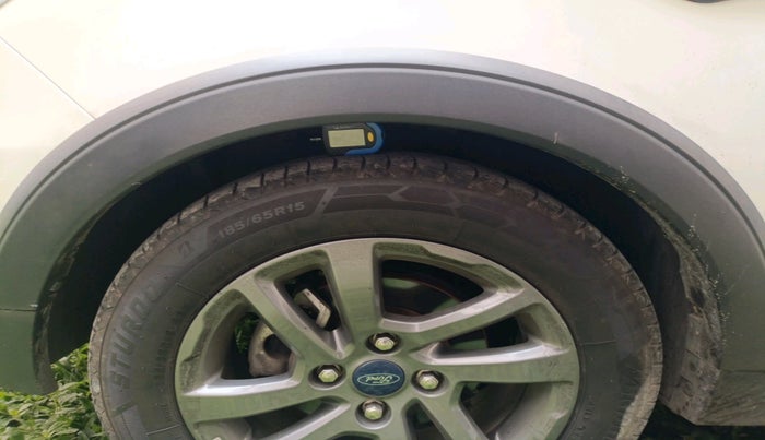 2020 Ford FREESTYLE TITANIUM 1.2 PETROL, Petrol, Manual, 86,094 km, tyre