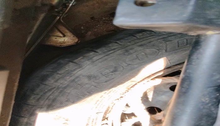 2013 Maruti Alto 800 LXI CNG, CNG, Manual, 89,011 km, tyre