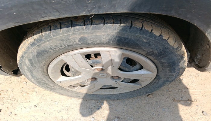 2016 Renault Kwid RXL, CNG, Manual, 59,264 km, tyre