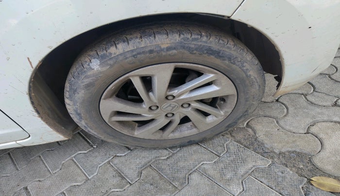 2018 Honda Jazz 1.2L I-VTEC V CVT, Petrol, Automatic, 1,18,759 km, tyre