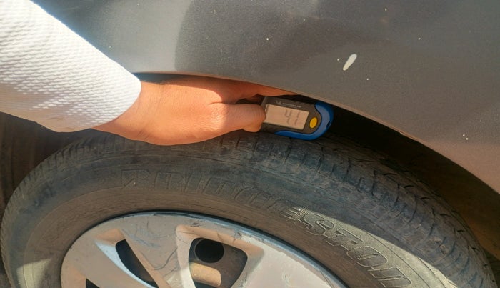 2011 Hyundai i10 SPORTZ 1.2, Petrol, Manual, 82,429 km, tyre