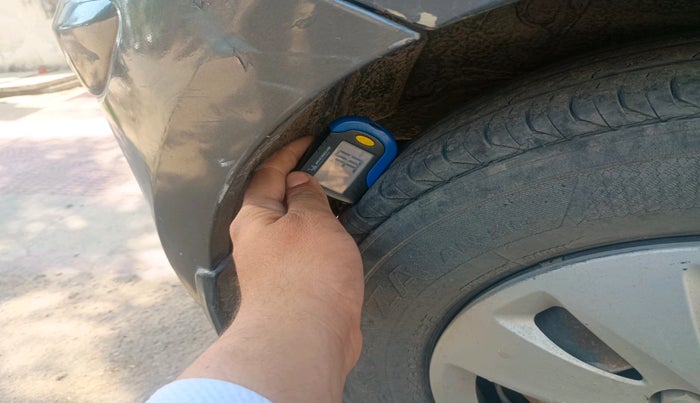 2011 Hyundai i10 SPORTZ 1.2, Petrol, Manual, 82,429 km, tyre