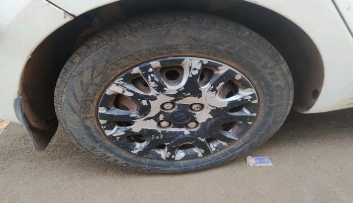 2011 Hyundai i20 MAGNA 1.2, Petrol, Manual, 1,01,605 km, tyre