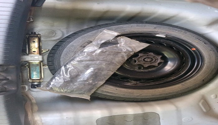 2016 Hyundai Grand i10 SPORTZ 1.2 KAPPA VTVT, Petrol, Manual, 65,754 km, tyre