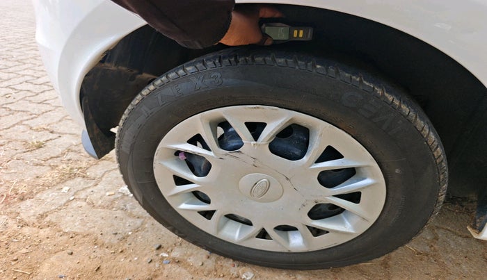 2017 Ford New Figo TREND 1.2 PETROL, Petrol, Manual, 97,523 km, tyre