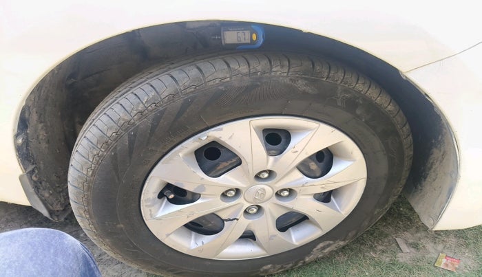 2015 Hyundai Elite i20 SPORTZ 1.2, Petrol, Manual, 45,928 km, tyre