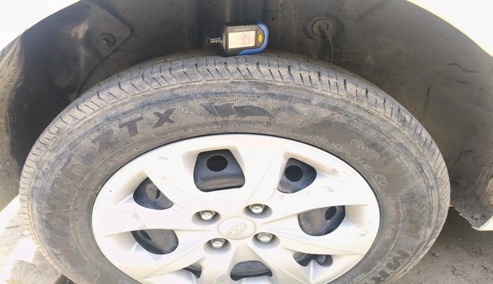 2015 Hyundai Elite i20 SPORTZ 1.2, Petrol, Manual, 45,928 km, tyre