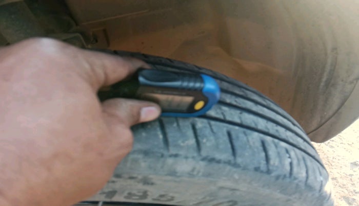 2023 Tata PUNCH PURE MT, CNG, Manual, 37,077 km, tyre