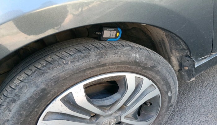 2022 Tata TIGOR XZ PLUS CNG, CNG, Manual, 42,183 km, tyre