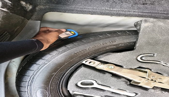 2018 Honda WR-V 1.5L I-DTEC VX MT, Diesel, Manual, 74,198 km, tyre