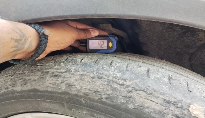 2015 Audi Q7 45 TDI TECHNOLOGY PLUS SUNROOF, Diesel, Automatic, 1,52,934 km, tyre