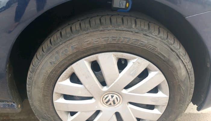 2015 Volkswagen Polo COMFORTLINE 1.5L, Diesel, Manual, 1,31,102 km, tyre