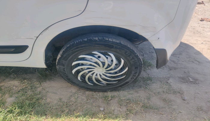 2024 Maruti New Wagon-R LXI CNG 1.0, CNG, Manual, 61,969 km, tyre