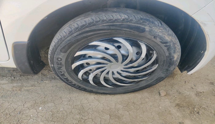 2024 Maruti New Wagon-R LXI CNG 1.0, CNG, Manual, 61,969 km, tyre