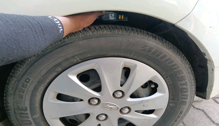 2012 Hyundai i10 SPORTZ 1.2, Petrol, Manual, 51,872 km, tyre