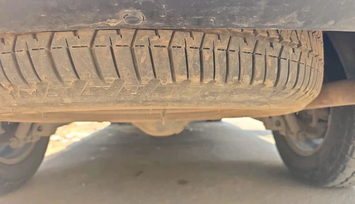 2018 ISUZU MU-X 4x2 AT, Diesel, Automatic, 1,26,675 km, tyre
