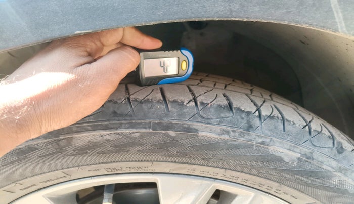 2022 KIA SELTOS HTX 1.5 DIESEL AT, Diesel, Automatic, 44,188 km, tyre