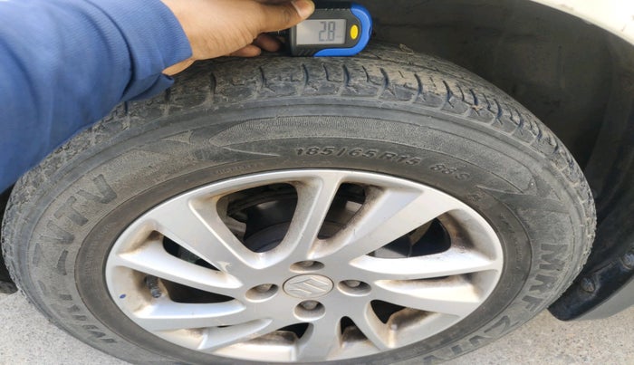 2011 Maruti Swift ZXI, Petrol, Manual, 91,130 km, tyre