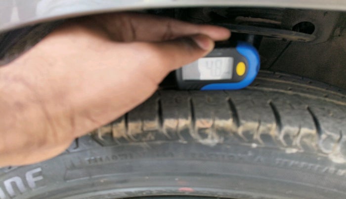 2022 Maruti Ertiga   VXI (O) CNG, CNG, Manual, 87,058 km, tyre