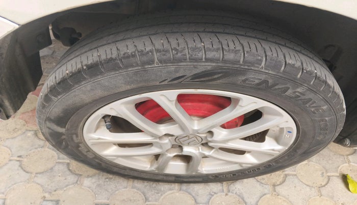 2013 Maruti Swift Dzire LXI, Petrol, Manual, 78,195 km, tyre