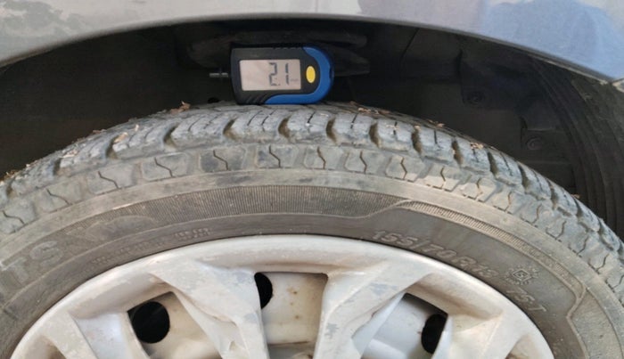 2018 Hyundai Eon ERA +, Petrol, Manual, 49,961 km, tyre