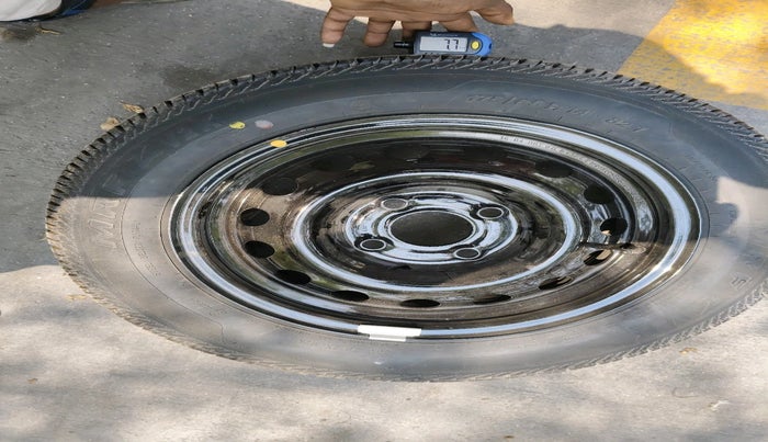 2016 Ford New Figo TITANIUM 1.2 PETROL MT, Petrol, Manual, 85,655 km, tyre