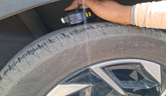 2024 KIA SONET HTX 1.5 AT, Diesel, Automatic, 33,295 km, tyre