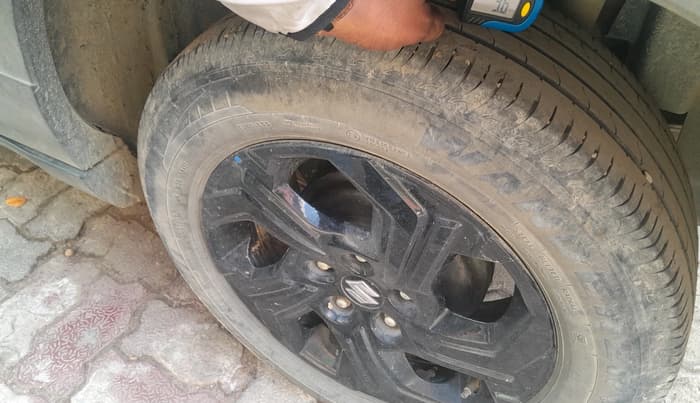 2023 Maruti BREZZA ZXI, Petrol, Manual, 52,799 km, tyre