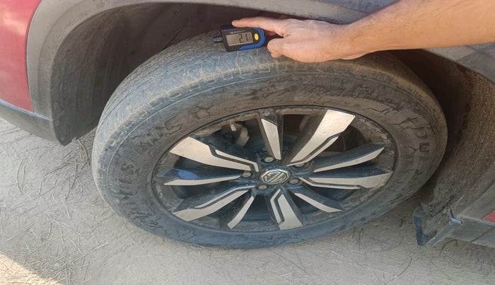 2019 MG HECTOR SHARP 2.0 DIESEL, Diesel, Manual, 82,616 km, tyre