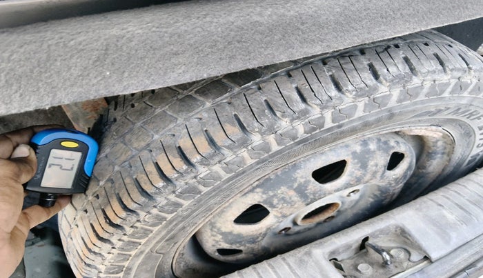 2012 Hyundai Santro Xing GL PLUS, CNG, Manual, 1,45,947 km, tyre