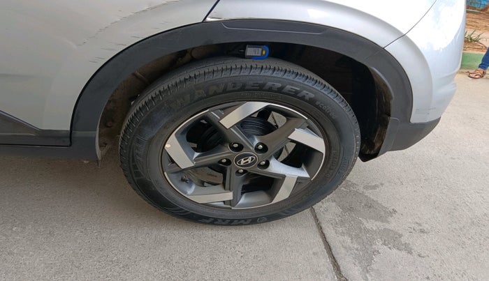 2019 Hyundai VENUE SX 1.0 (O) TURBO, Petrol, Manual, 32,962 km, tyre