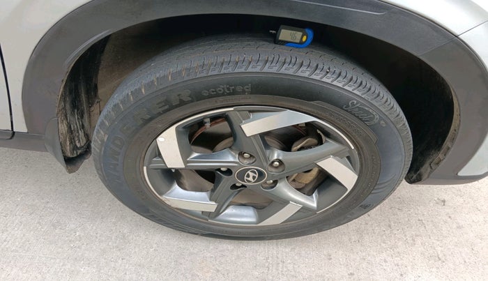 2019 Hyundai VENUE SX 1.0 (O) TURBO, Petrol, Manual, 32,962 km, tyre