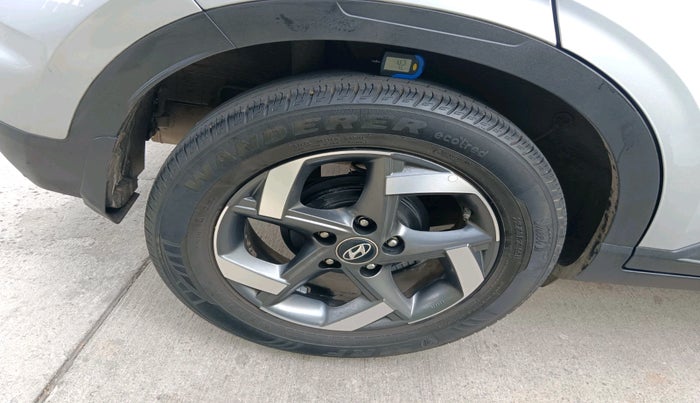 2019 Hyundai VENUE SX 1.0 (O) TURBO, Petrol, Manual, 32,962 km, tyre