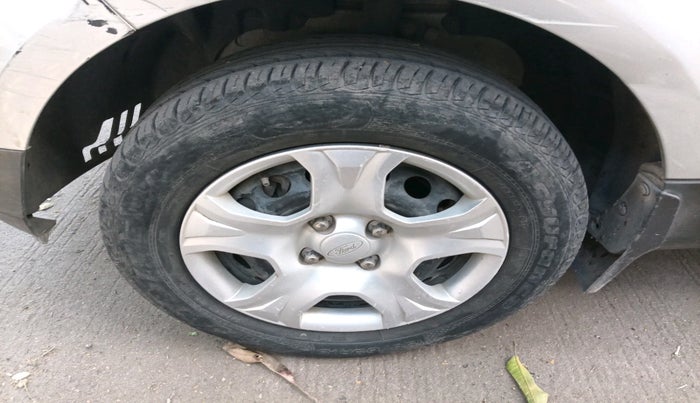 2014 Ford Ecosport AMBIENTE 1.5L PETROL, Petrol, Manual, 70,001 km, tyre