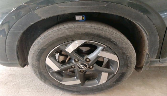 2019 Hyundai VENUE SX 1.4 CRDI, Diesel, Manual, 81,836 km, tyre