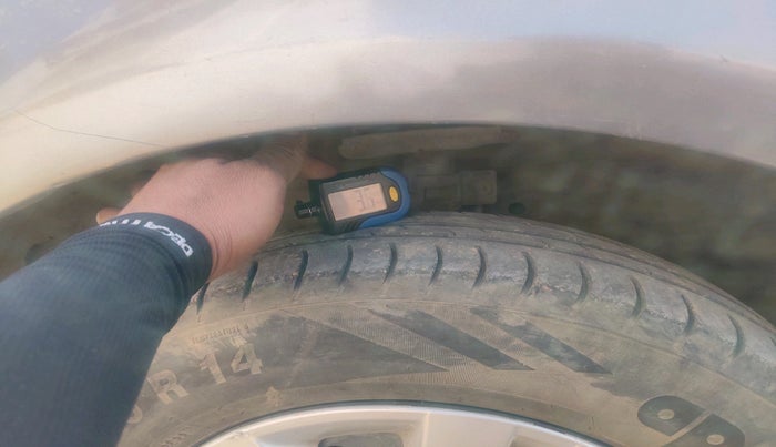 2012 Maruti Swift Dzire VXI, Petrol, Manual, 85,422 km, tyre