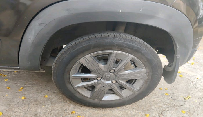 2020 Renault Kwid CLIMBER 1.0 AMT (O), Petrol, Automatic, 51,885 km, tyre