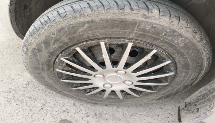 2019 Maruti Swift VXI, Petrol, Manual, 39,791 km, tyre