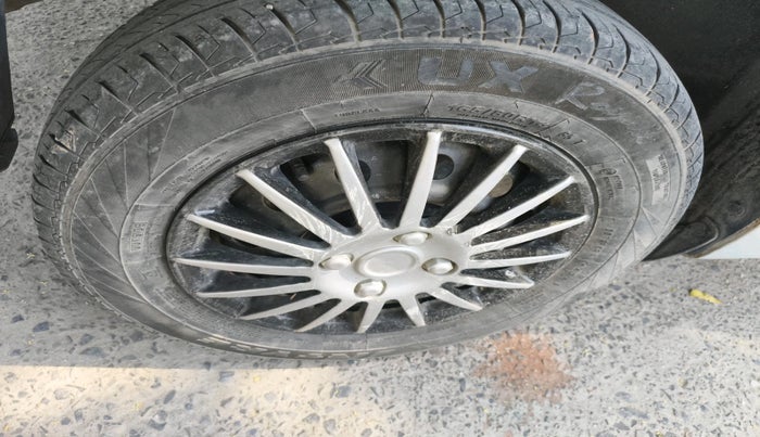 2019 Maruti Swift VXI, Petrol, Manual, 39,791 km, tyre