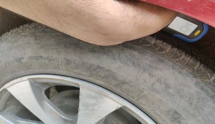 2011 Nissan Sunny XE, Petrol, Manual, 87,120 km, tyre