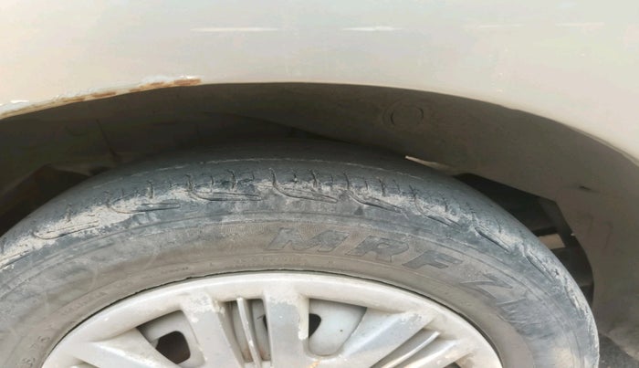 2008 Hyundai Santro Xing GLS, Petrol, Manual, 84,400 km, tyre