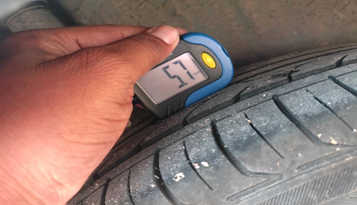 2014 Honda City 1.5L I-DTEC V, Diesel, Manual, 1,09,150 km, tyre