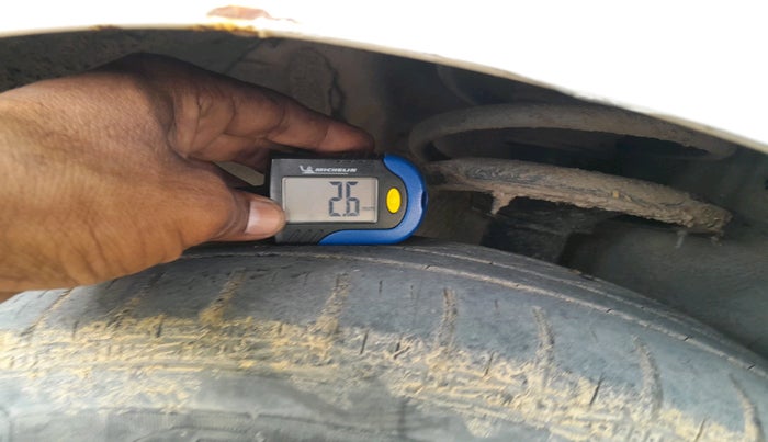 2011 Hyundai i20 MAGNA 1.2, Petrol, Manual, 73,373 km, tyre