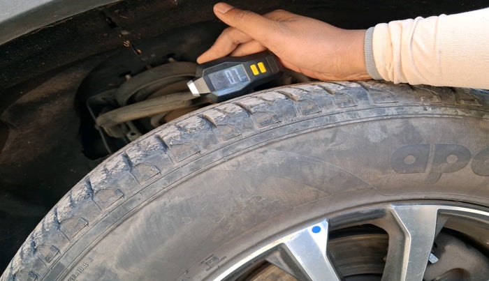 2023 Mahindra SCORPIO-N Z8 L DIESEL MT 2WD 7 STR, Diesel, Manual, 50,067 km, tyre