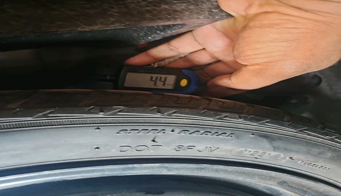 2018 Maruti Wagon R 1.0 VXI (O) AMT, Petrol, Automatic, 51,774 km, tyre