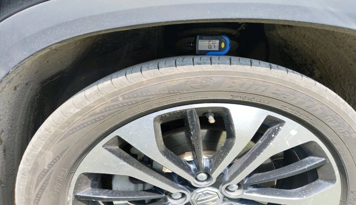 2021 MG HECTOR PLUS SHARP 2.0 DIESEL TURBO MT 6-STR, Diesel, Manual, 31,425 km, tyre