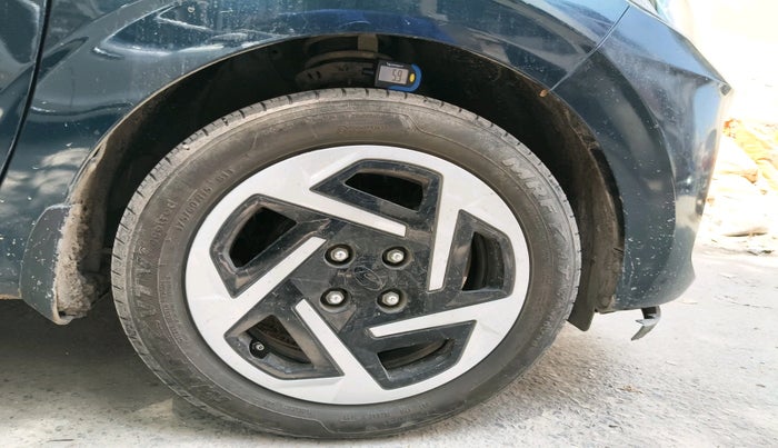 2025 Hyundai GRAND I10 NIOS Sportz 1.2 HY-CNG Duo, CNG, Manual, 7,729 km, tyre