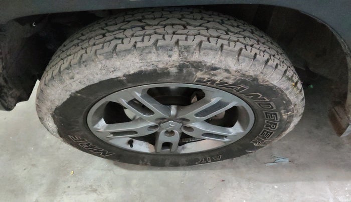 2023 Mahindra Thar LX PETROL HT 4WD AT, Petrol, Automatic, 14,664 km, tyre